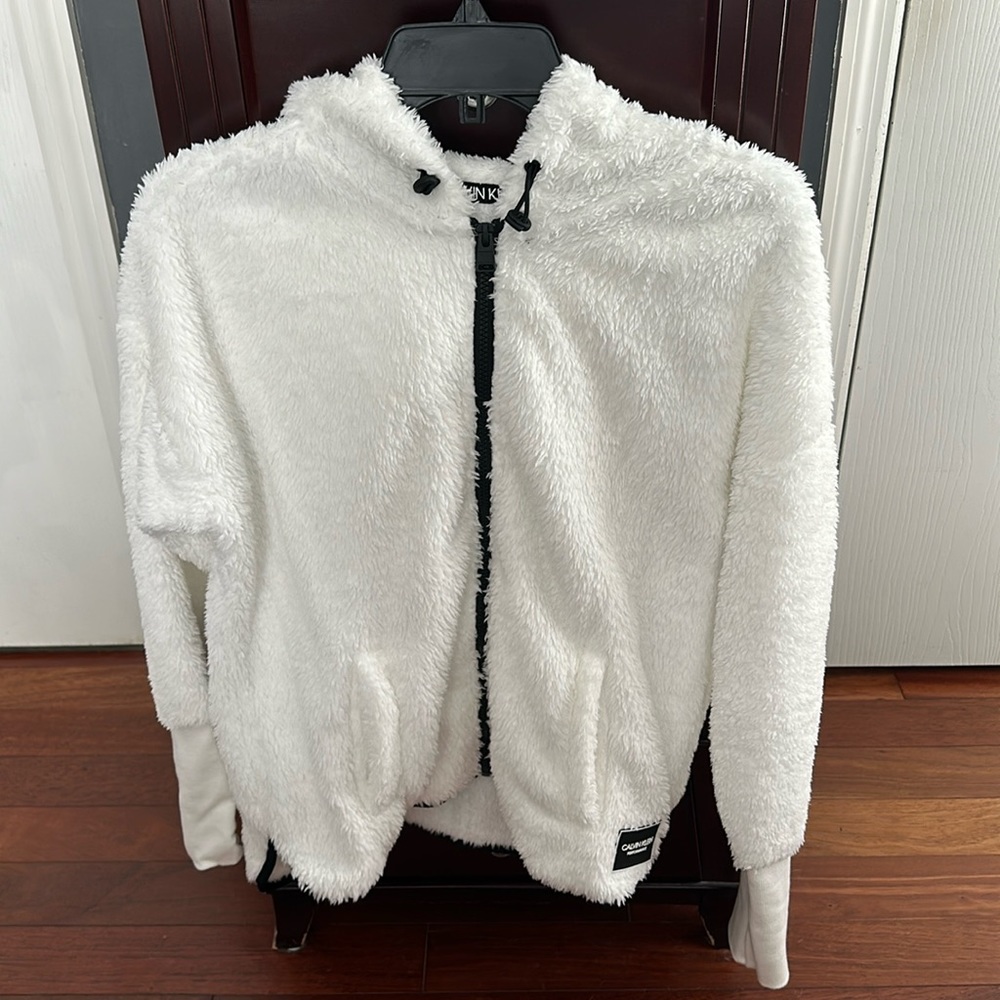 COZY!! Calvin Klein zip up fleece size medium.  Never worn!  So cozy! Has a hood